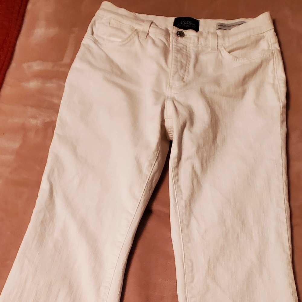 White Denim Jeans by NYDJ - Size 4
